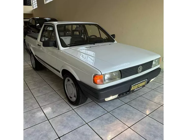 Volkswagen Saveiro Branco 7