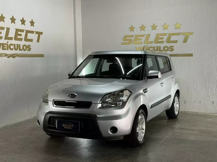 KIA Soul Prata 1