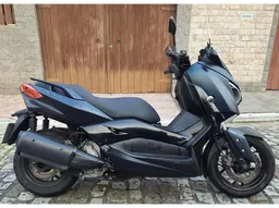Xmax
