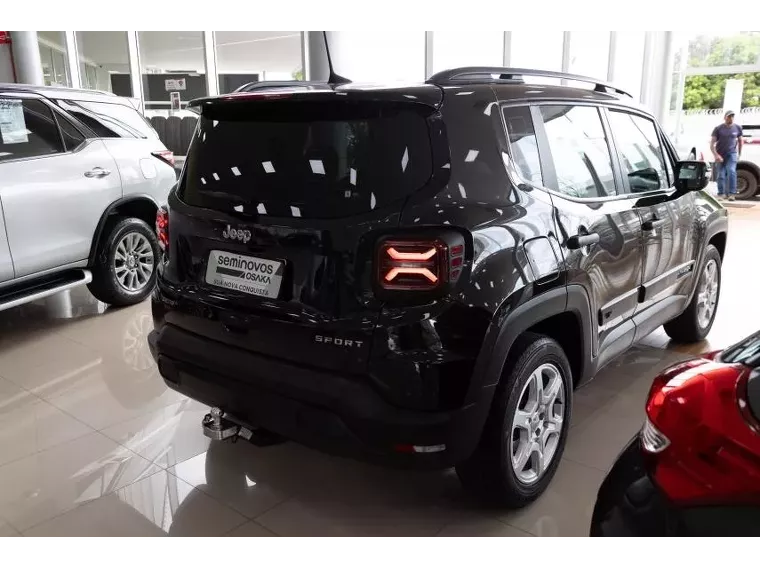 Jeep Renegade Preto 18