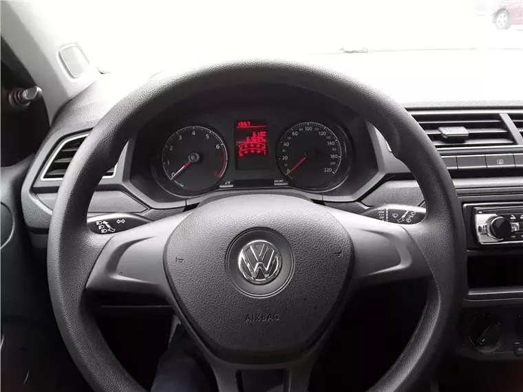 Volkswagen Gol Prata 18