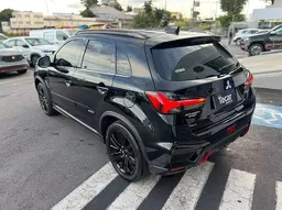 Mitsubishi Outlander Sport