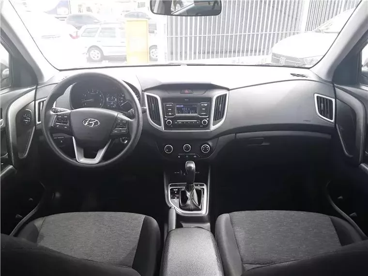 Hyundai Creta Prata 17