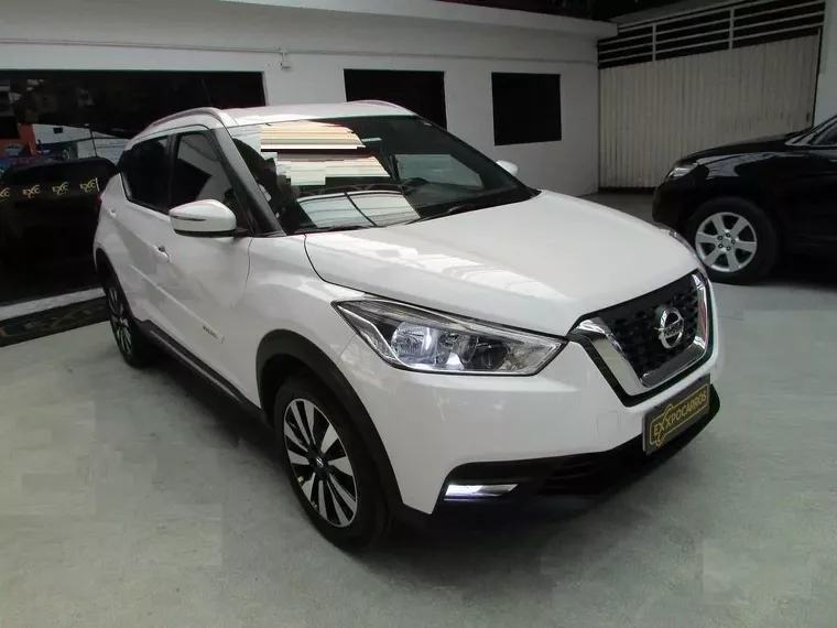 Nissan Kicks Branco 6