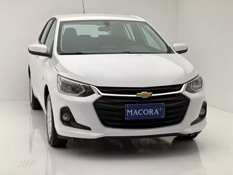 Chevrolet Onix Branco 3