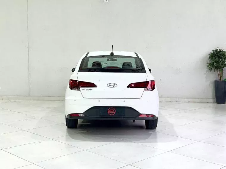 Hyundai HB20S Branco 5