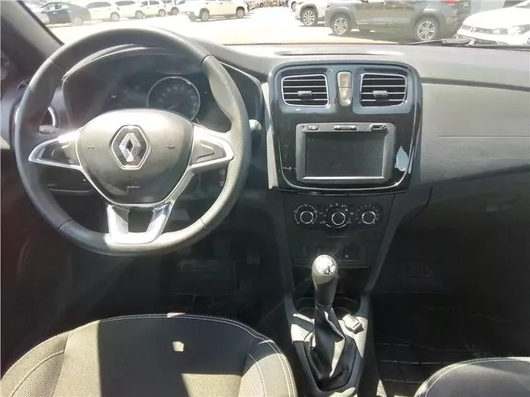 Renault Sandero Preto 3