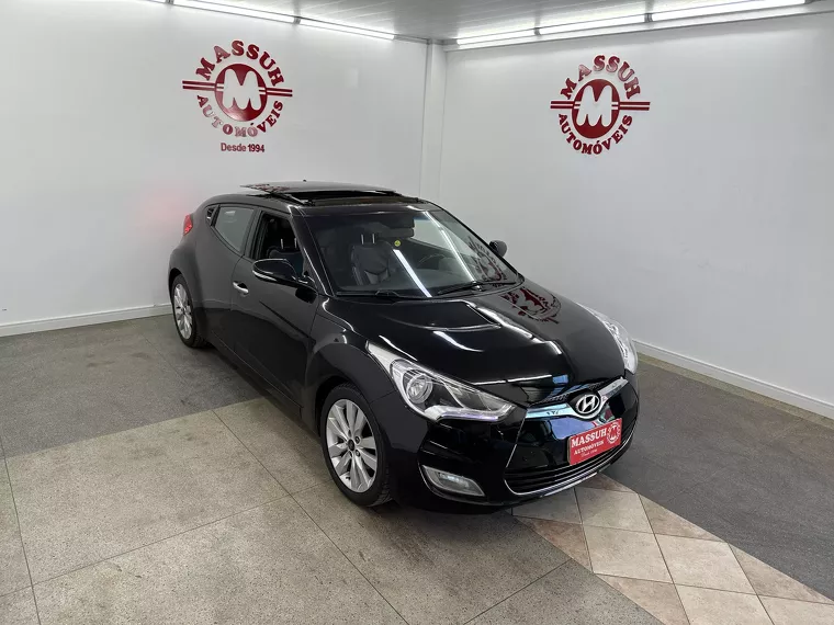 Hyundai Veloster Preto 15