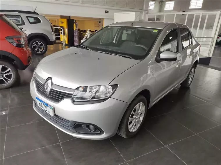 Renault Logan Prata 2