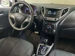 Hyundai HB20X