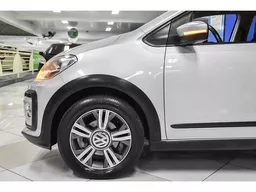Volkswagen Cross UP