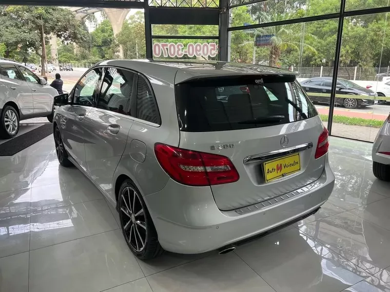 Mercedes-benz B 200 Prata 13