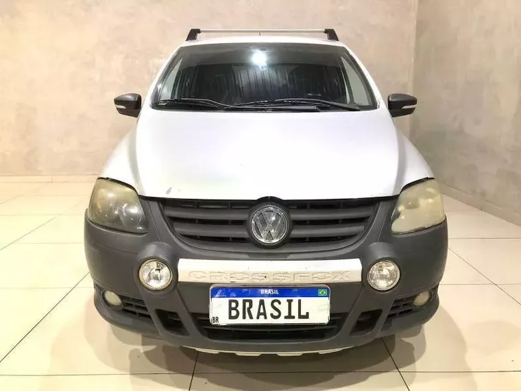Volkswagen Crossfox Prata 4