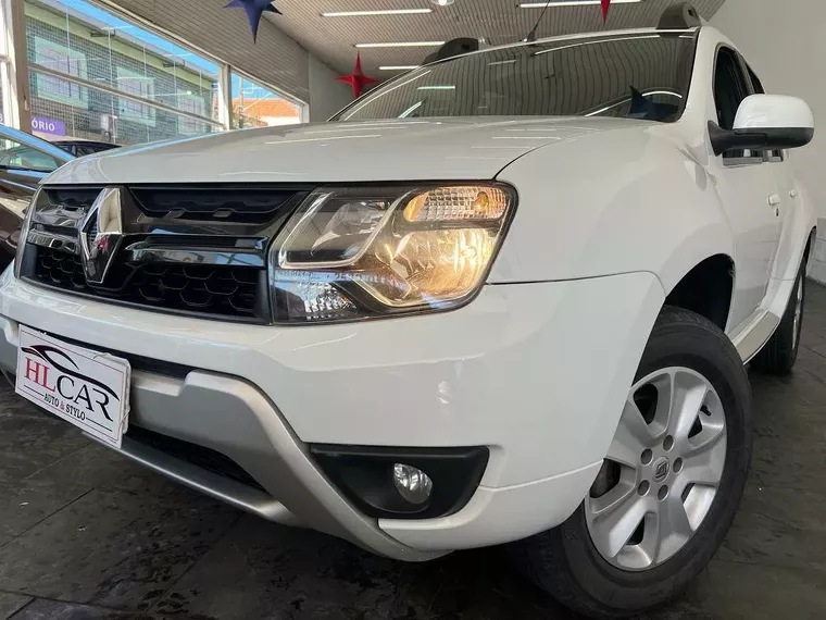 Renault Duster Branco 4