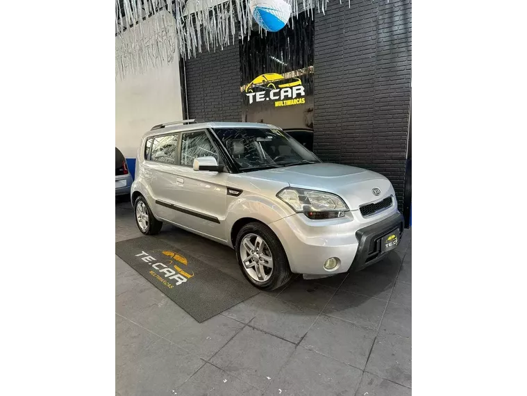 KIA Soul Prata 1