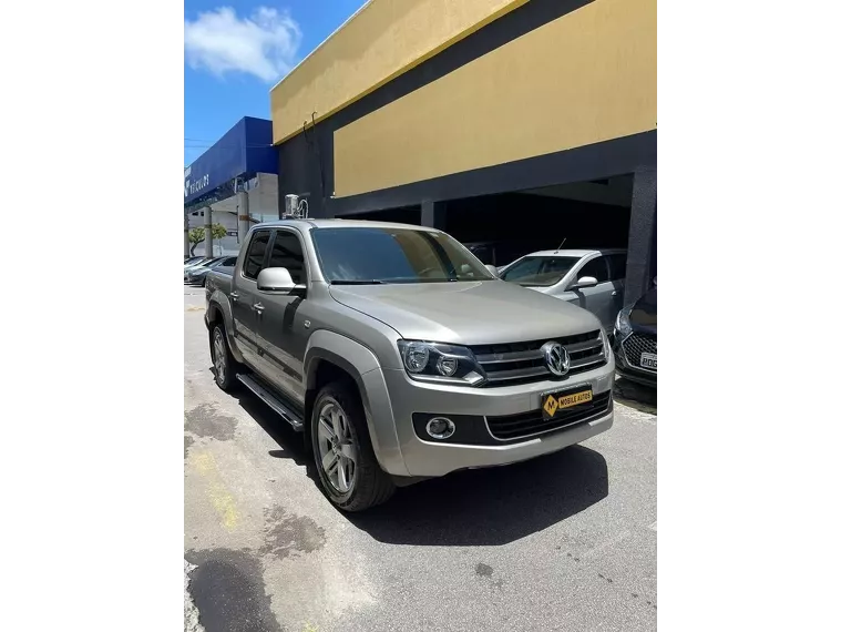 Volkswagen Amarok Prata 4