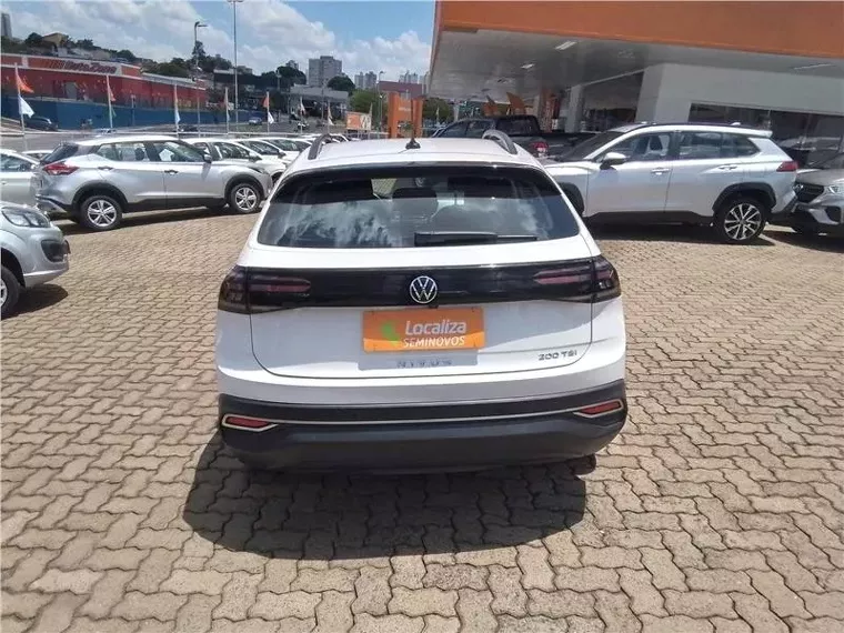 Volkswagen Nivus Branco 2