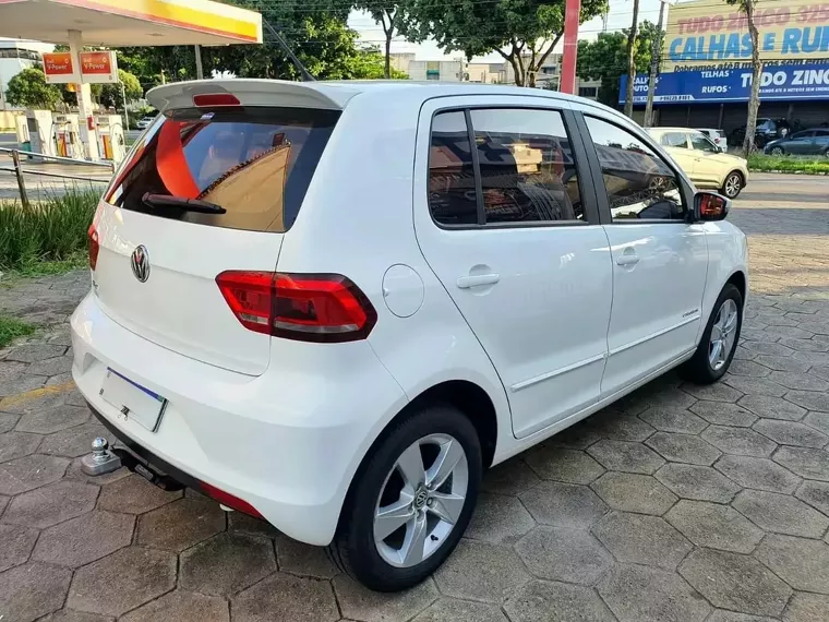 Volkswagen Fox Branco 11