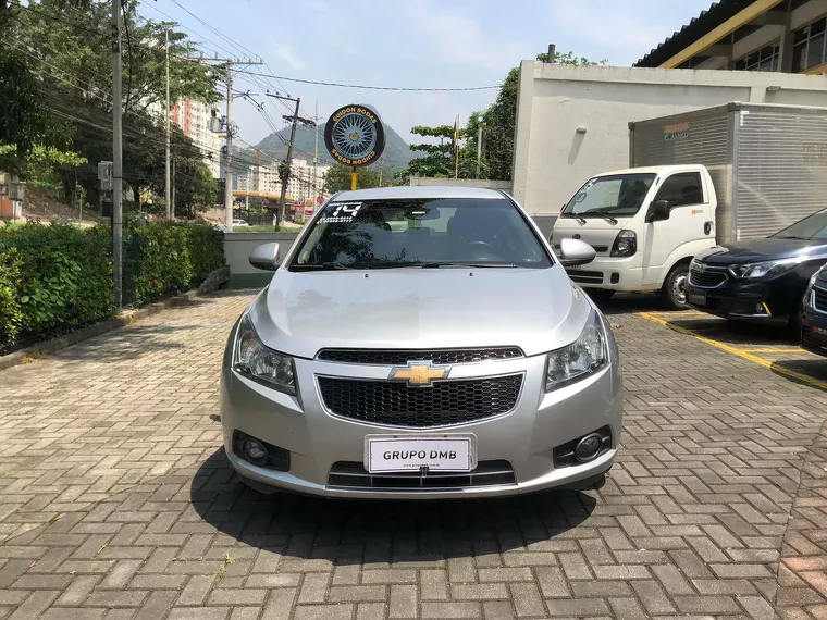 Chevrolet Cruze Prata 3