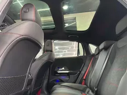 Mercedes-benz GLA 35 AMG