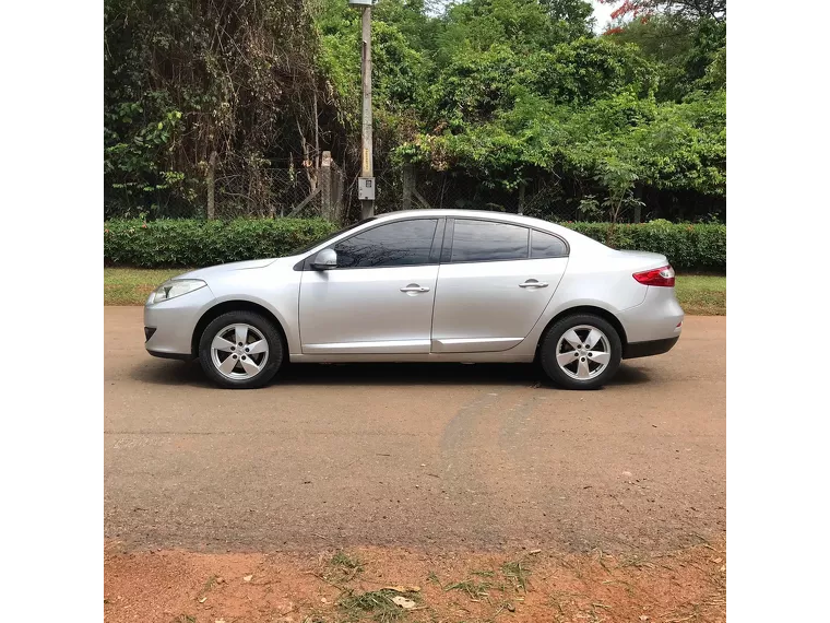 Renault Fluence Prata 2