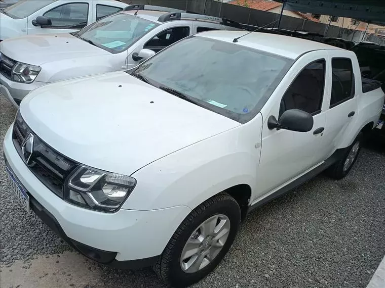 Renault Duster Oroch Branco 5