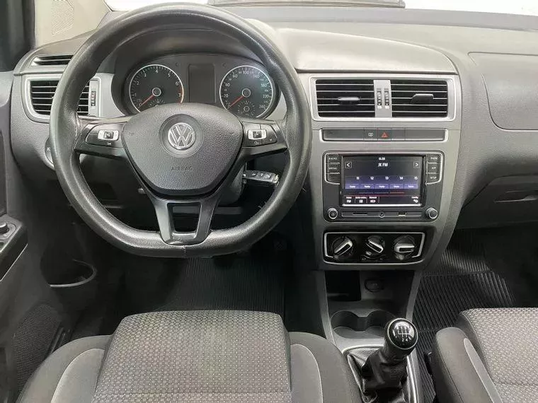 Volkswagen Fox Cinza 13