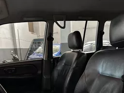 Mitsubishi Pajero TR4