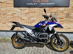 ST 1300