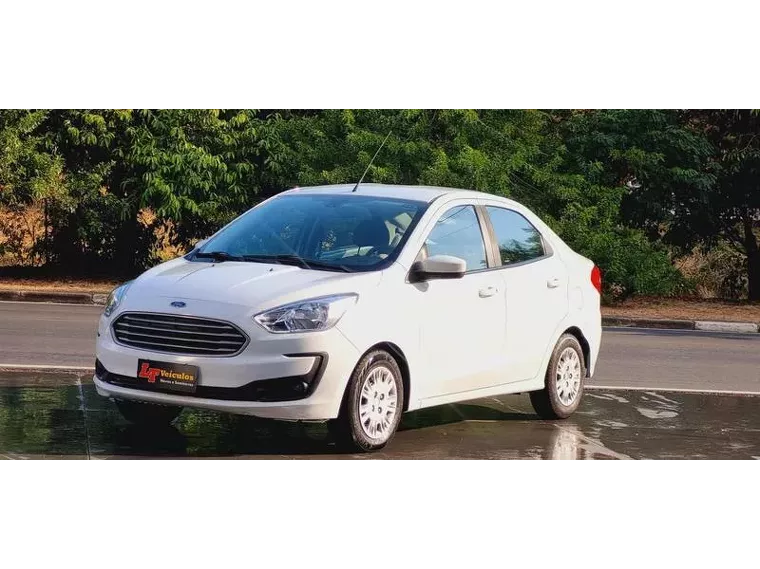 Ford KA Branco 4