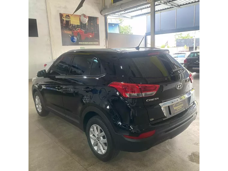 Hyundai Creta Preto 4