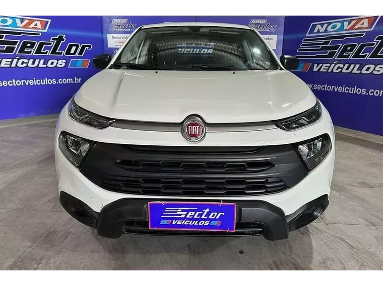 Fiat Toro Branco 8