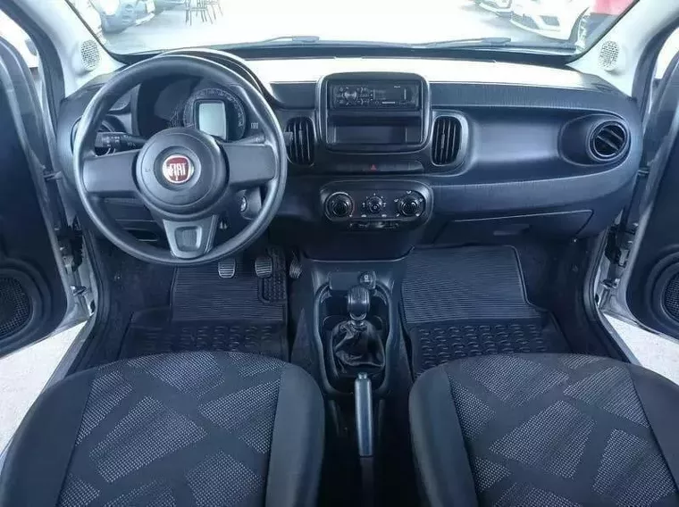 Fiat Mobi Prata 8