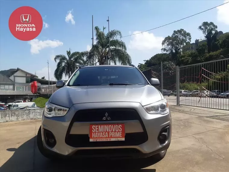 Mitsubishi ASX Prata 8