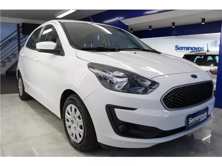 Ford KA Branco 17