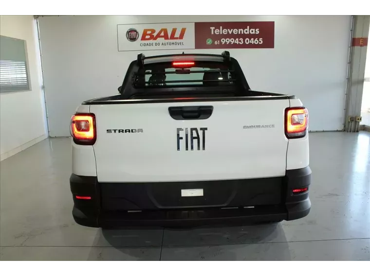 Fiat Strada Branco 5