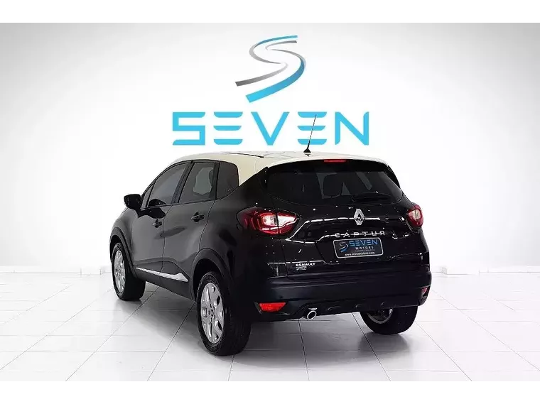 Renault Captur Preto 4