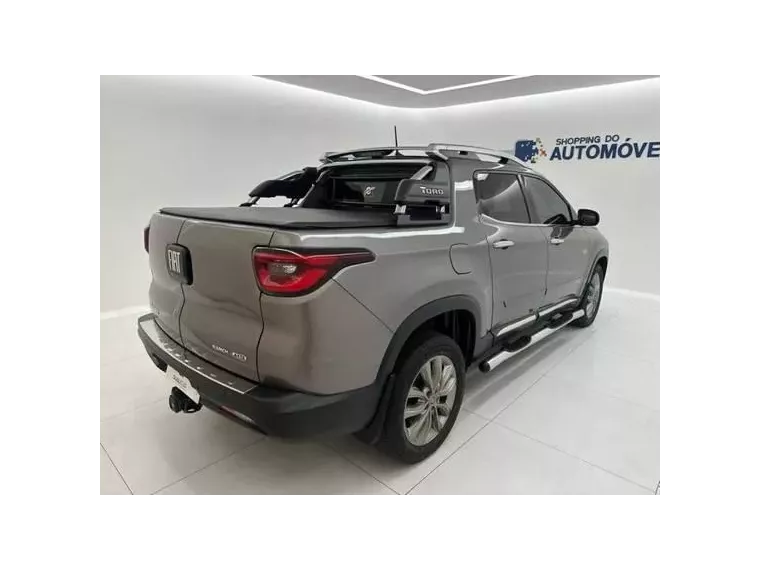 Fiat Toro Cinza 8