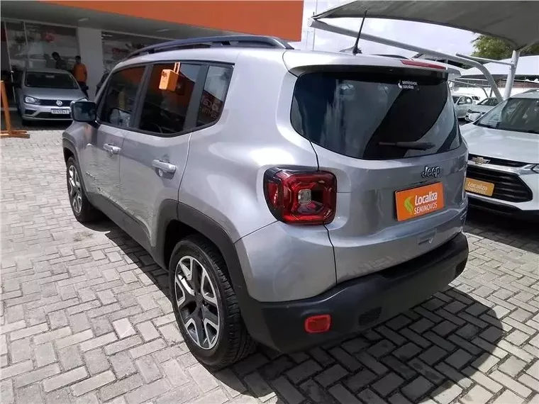 Jeep Renegade Prata 3