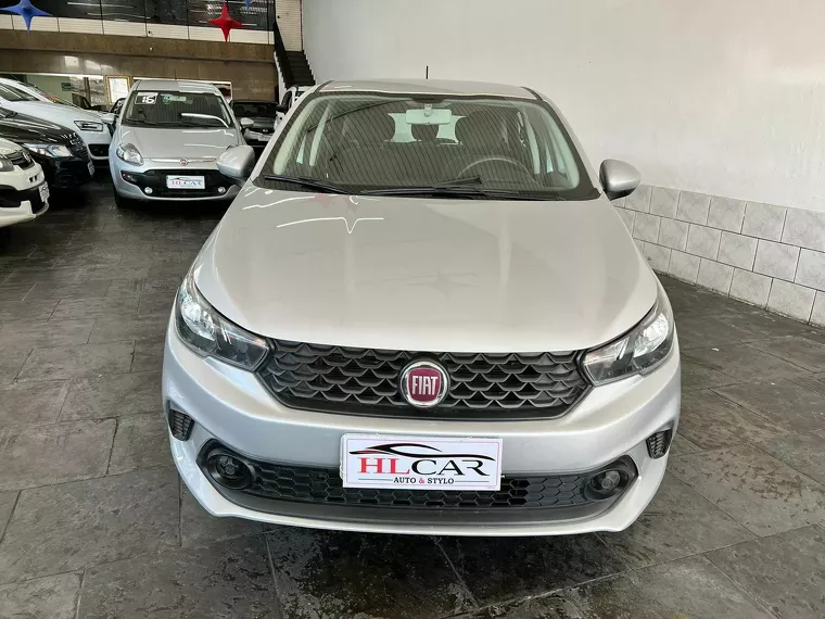 Fiat Argo Prata 30