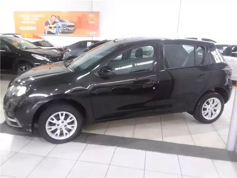 Renault Sandero Preto 2