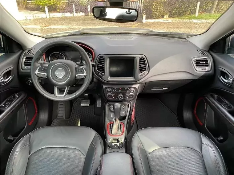 Jeep Compass Branco 17