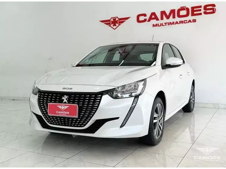 Peugeot 208 Branco 8