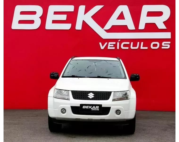 Suzuki Grand Vitara Branco 2