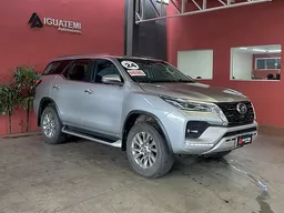 Toyota Hilux SW4