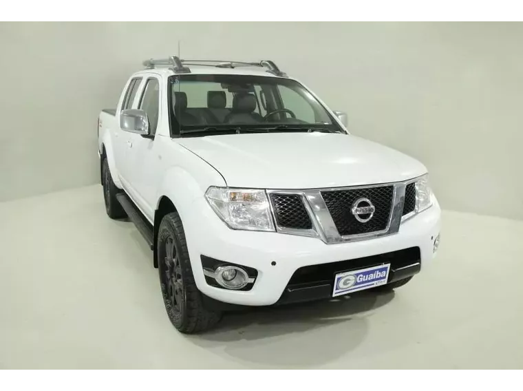 Nissan Frontier Branco 15