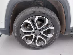 Jeep Commander