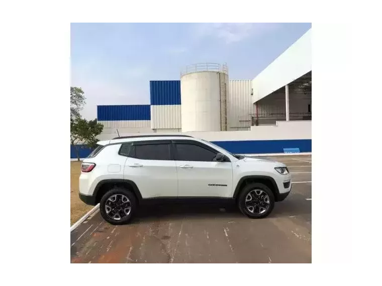 Jeep Compass Branco 8