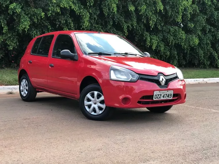 Renault Clio Vermelho 1