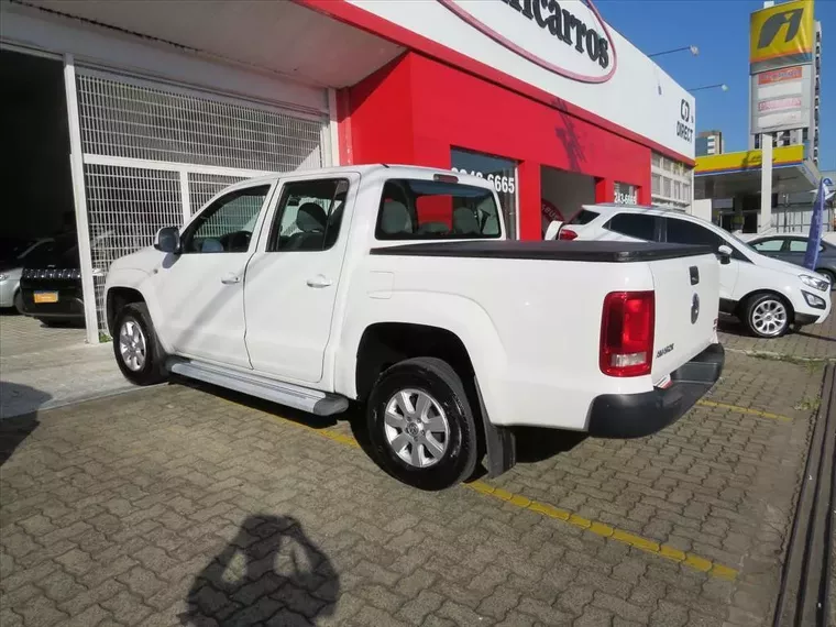 Volkswagen Amarok Branco 8